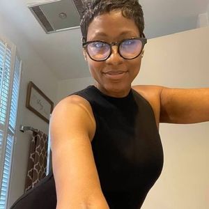 Meet your Posher, Charmaine